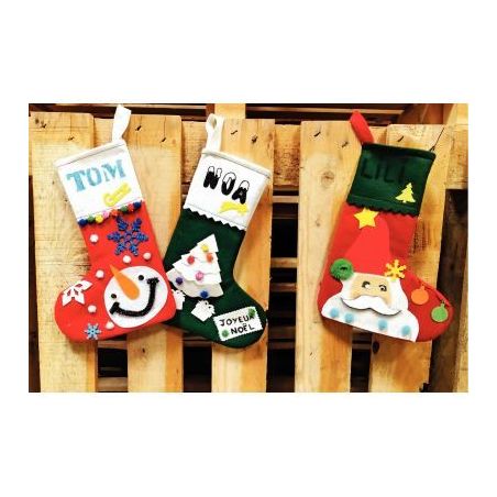 Achetez Lot de 10 chaussettes de Noël en feutrine L263010 pas cher sur Ma Rentrée Scolaire