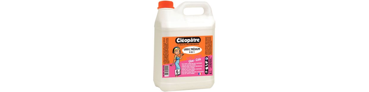 Pots de colle et fournitures scolaires